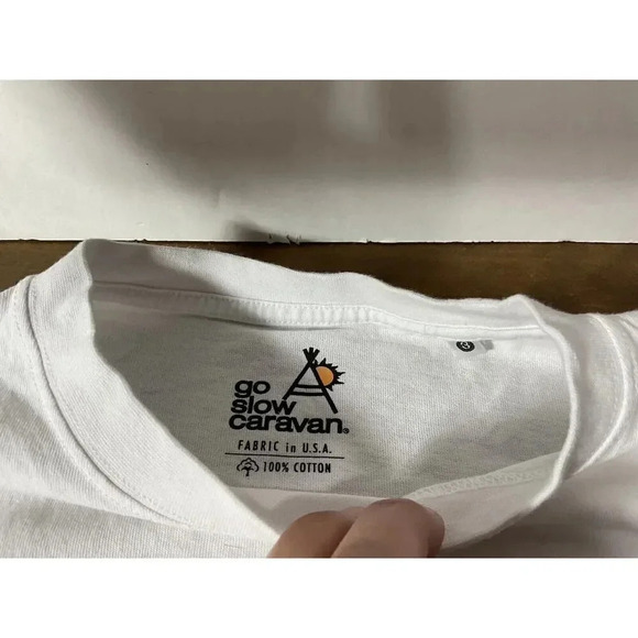 Go Slow Caravan Graphic Cat Long Sleeve White T-Shirt Size 3 - Picture 4 of 10